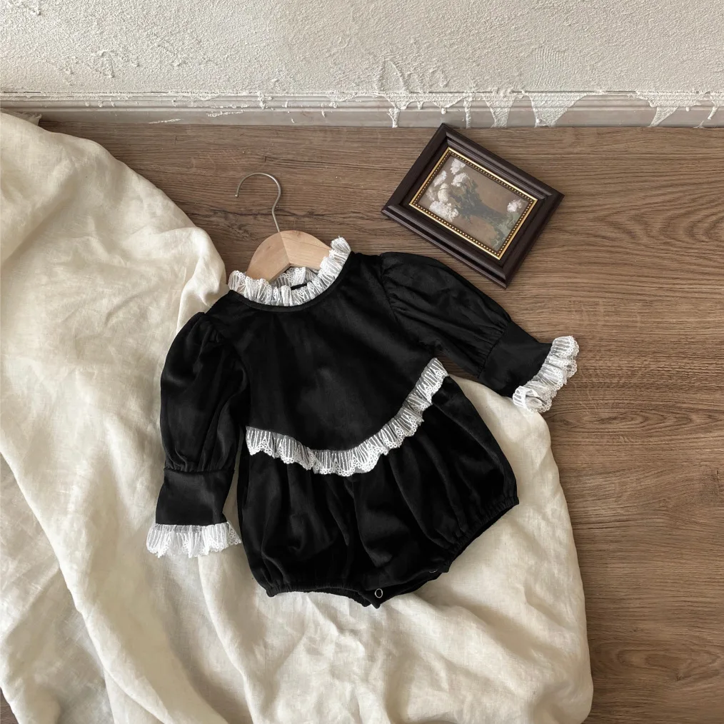 2026 Spring New Baby Girl Long Sleeve Velvet Bodysuit Solid Infant Girl Cute Sweet Princess Lace Jumpsuit Newborn Clothes 0-24M
