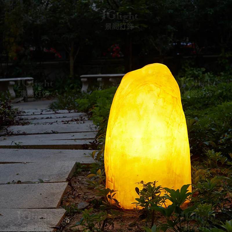 Stone Modern Outdoor Light Luxury Display Designer Led Creative Patio Yard Trendy Lighting Statue Luce Giardino Home Decoration