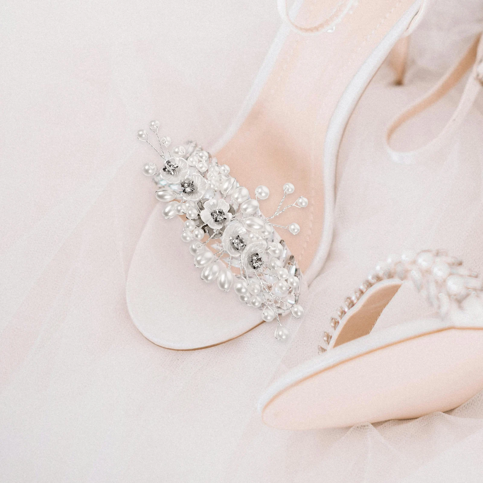 

Pearl Flower Buckle Shoe Clips Rhinestones Bride Accessories Shoes Applique Alloy Decorative Bridal Clip On Embellishments For
