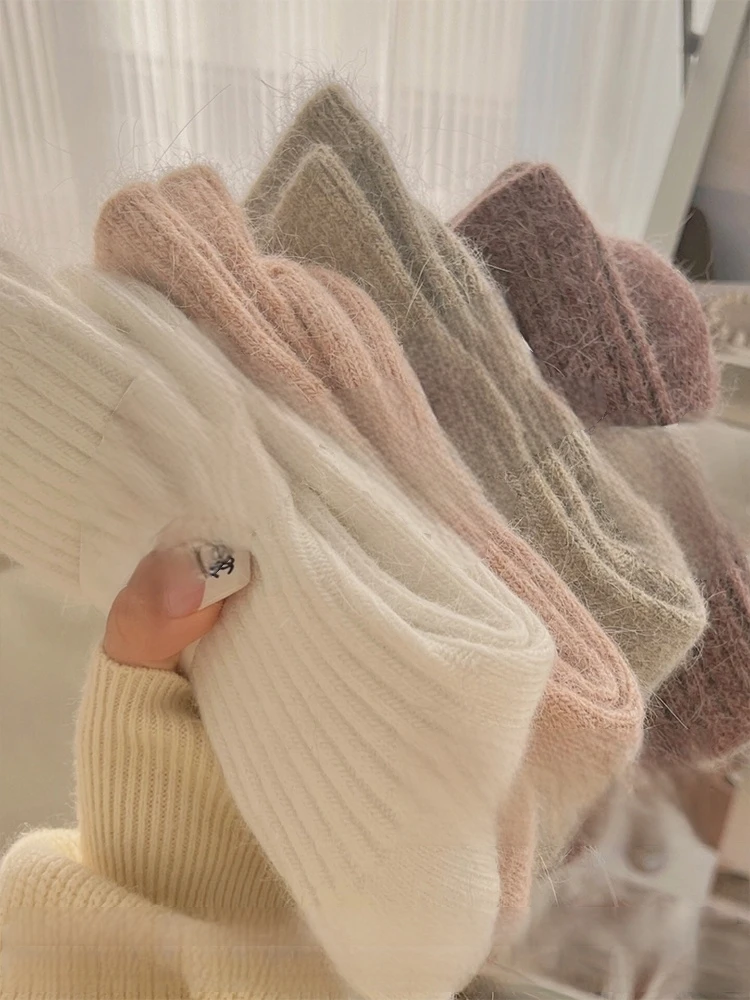 Thumbnail 2 - #57 Best Thermal Winter Socks to Buy In 2026