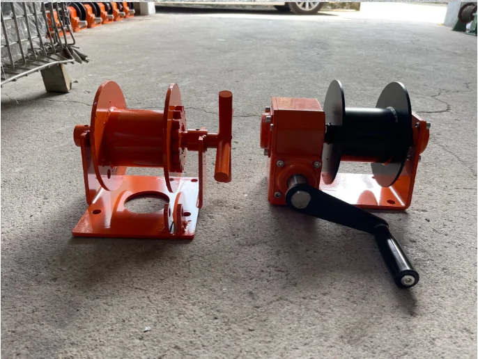 Hand hoist specific speed 30 to 1 lifting multifunctional winch two-way self-locking vehicle 200kg