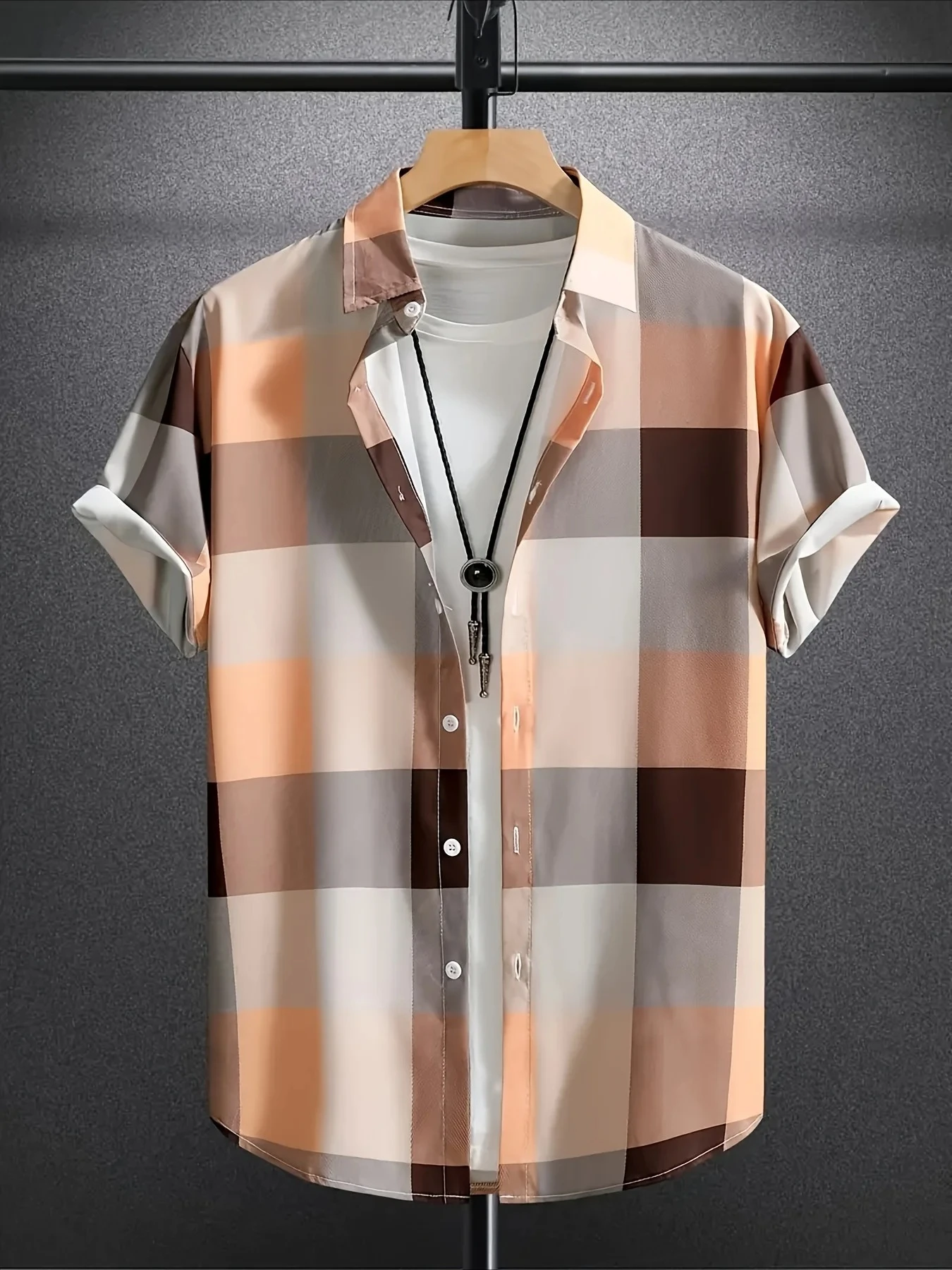 The new men's short-sleeved shirt for summer 2025 features a casual fashionable comfortable and soft 3D checkered pattern print