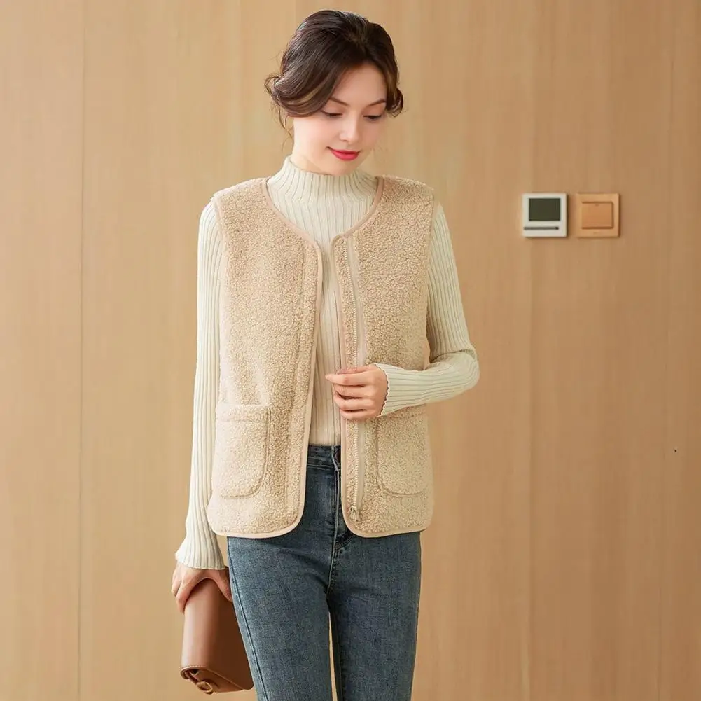 Women Polyester Vest Zipper Closure Women Vest Cozy Sherpa Fleece Vest for Women with Pockets Warm Jacket for Fall Winter