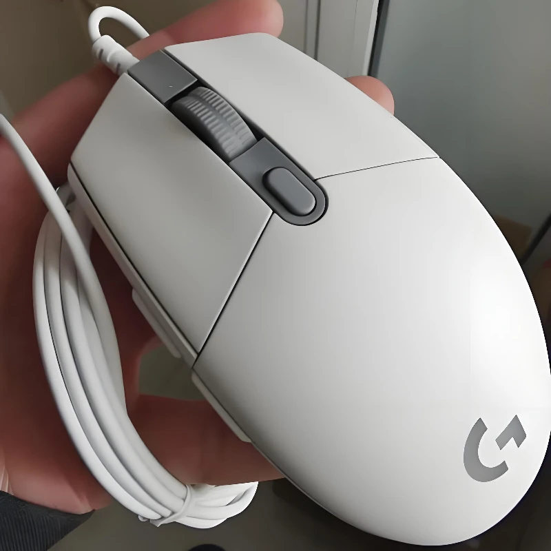 Logitech G102 G203 -The Lightweight E - sports Marvel, dengan 16,8 juta warna LIGHTSYNC RGB Dan Game - kontrol presisi tingkat