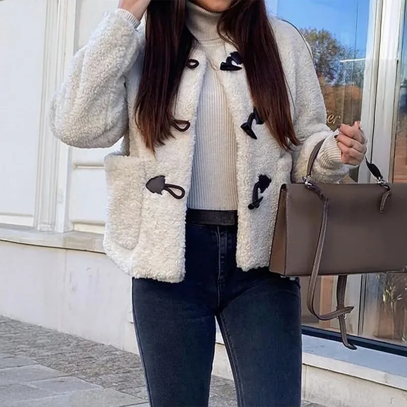 Femmes automne et hiver décontracté en peluche poche corne bouton à manches longues manteau veste chaude