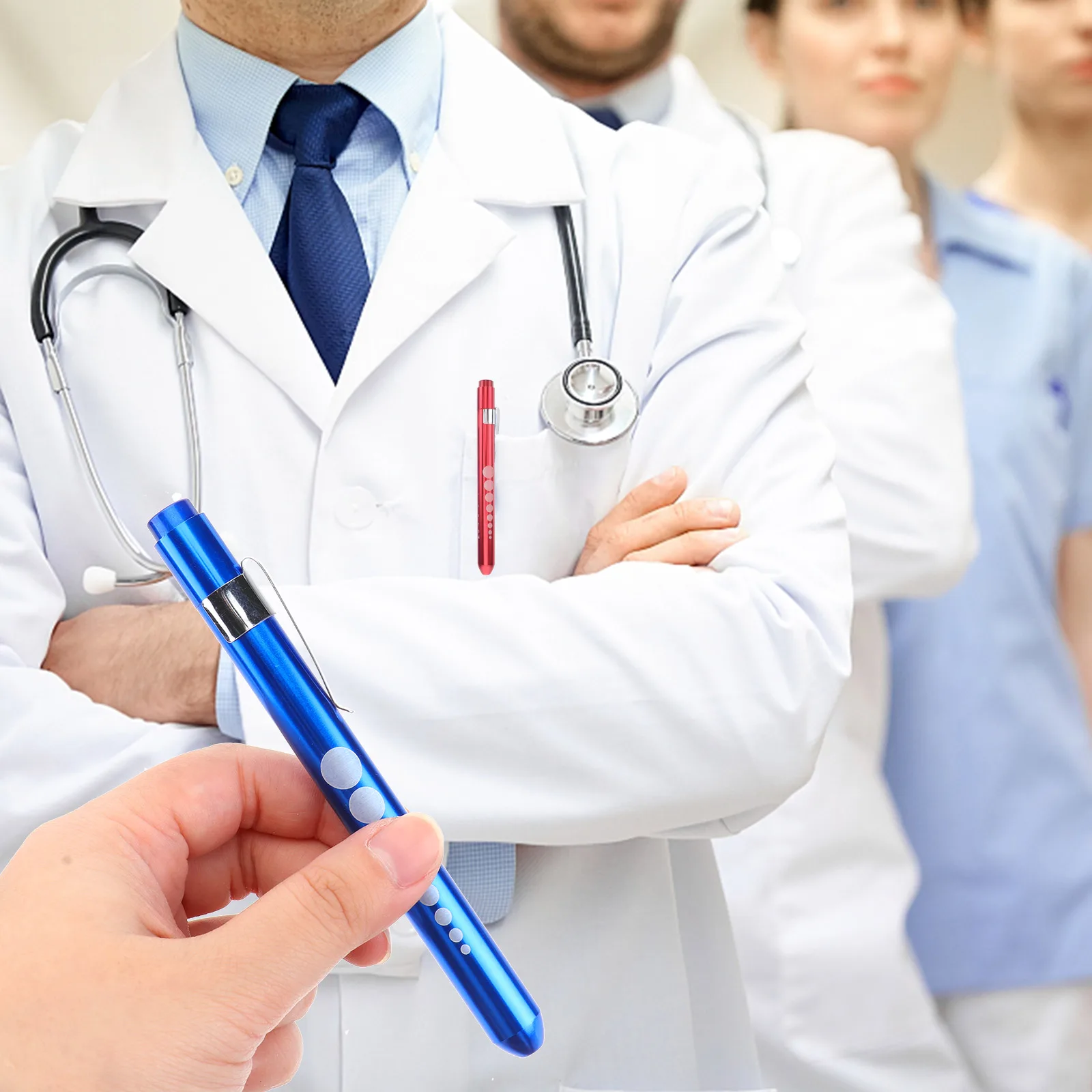 

3pcs Led 13.5Cm Reusable White Light Pupil Gauge For Nurses Medical Students Home Use Pocket Clip Light