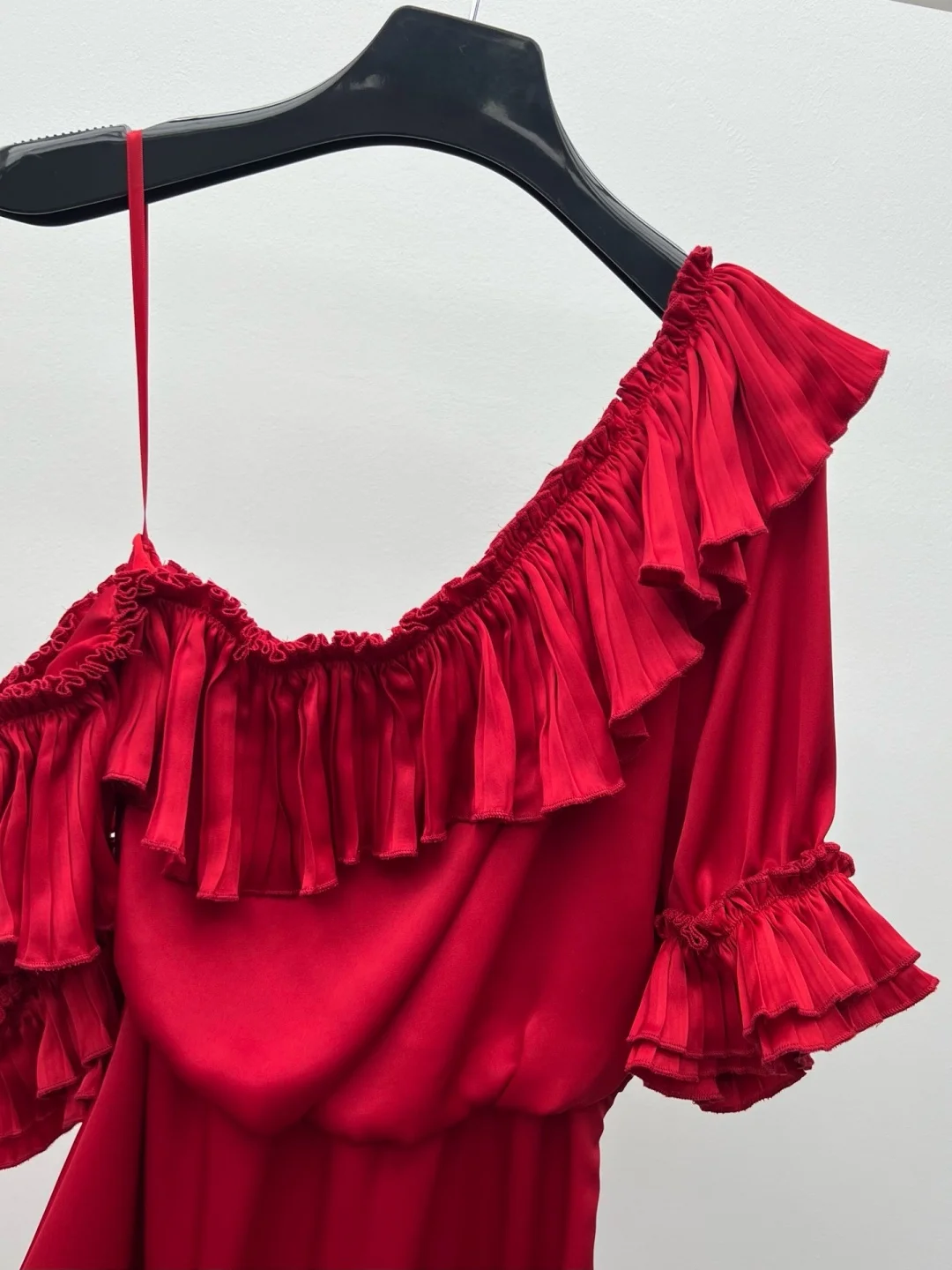 Elegant Ruched One-Shoulder Acetate Satin Dress Women Ruffle Neck & Hem Waist-Cinching Belted Romantic Midi Dress view 3