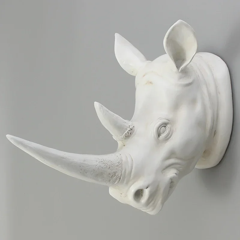 KiWarm Resin Exotic Rhinoceros Head Ornament White Animal Statues Crafts for Home Hotel Wall Hanging Art Decoration model Gift