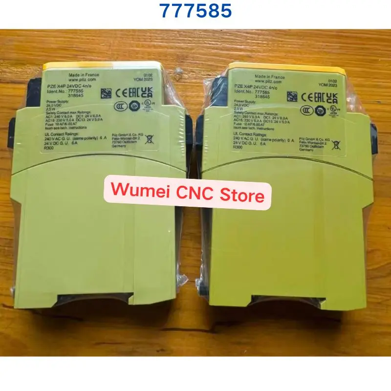 1 Piece Brand New Original safety relay PZE X4P 777585 If you need other specifications, please consult