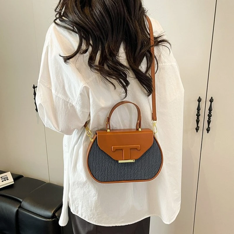 Sac à main pour femmes, Design créatif, élégant, Portable, oreiller sous les bras, pour les déplacements et l'école, 2025