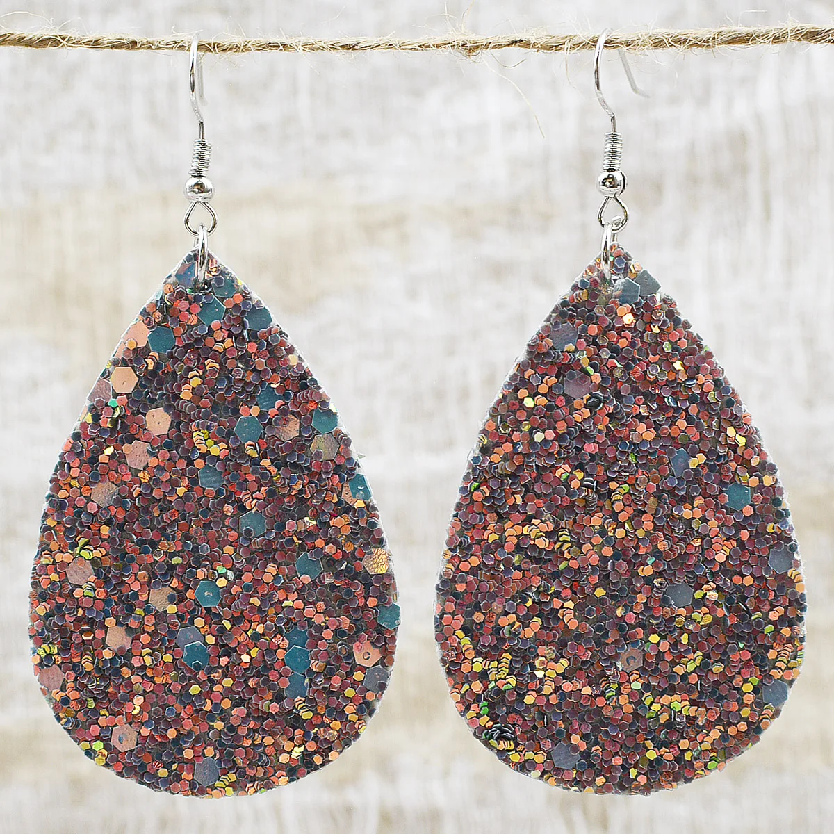 Boucles d'oreilles en cuir à paillettes en forme de larme pour femmes et filles, grandes boucles d'oreilles de déclaration, vente en gros, tendance