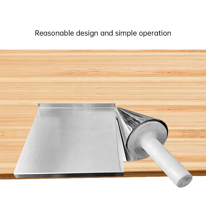 مخروط كبير من الألومنيوم المصبوب التجاري مصنوع يدويًا قالب مخروطي آيس كريم سريع الشكل قالب مخروطي للآيس كريم