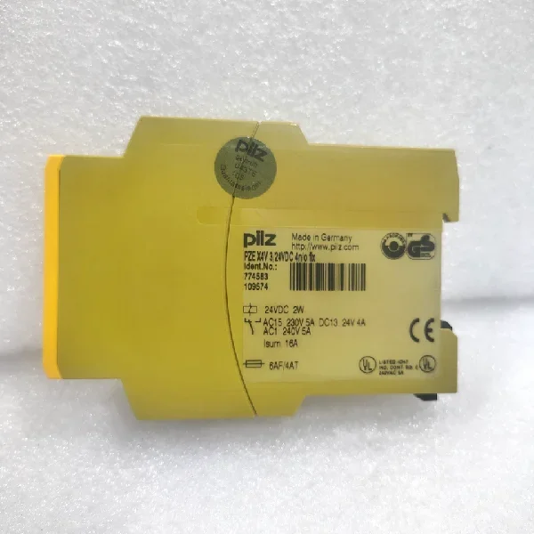 2026 New Pzex4v 3/24vdc 4s 774583 Expansion Module Safety Relay Brand New Original Spot Plc