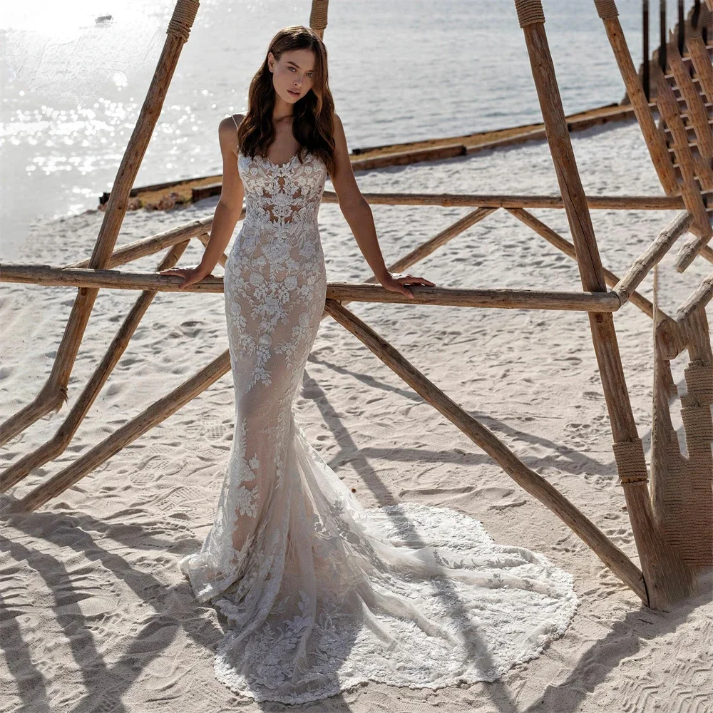 Exquisite Pretty Mermaid Wedding Dress Gentle V-Neck Bridal Gown Lace Applique Dress Beautiful Sleeveless Vestido De Novia