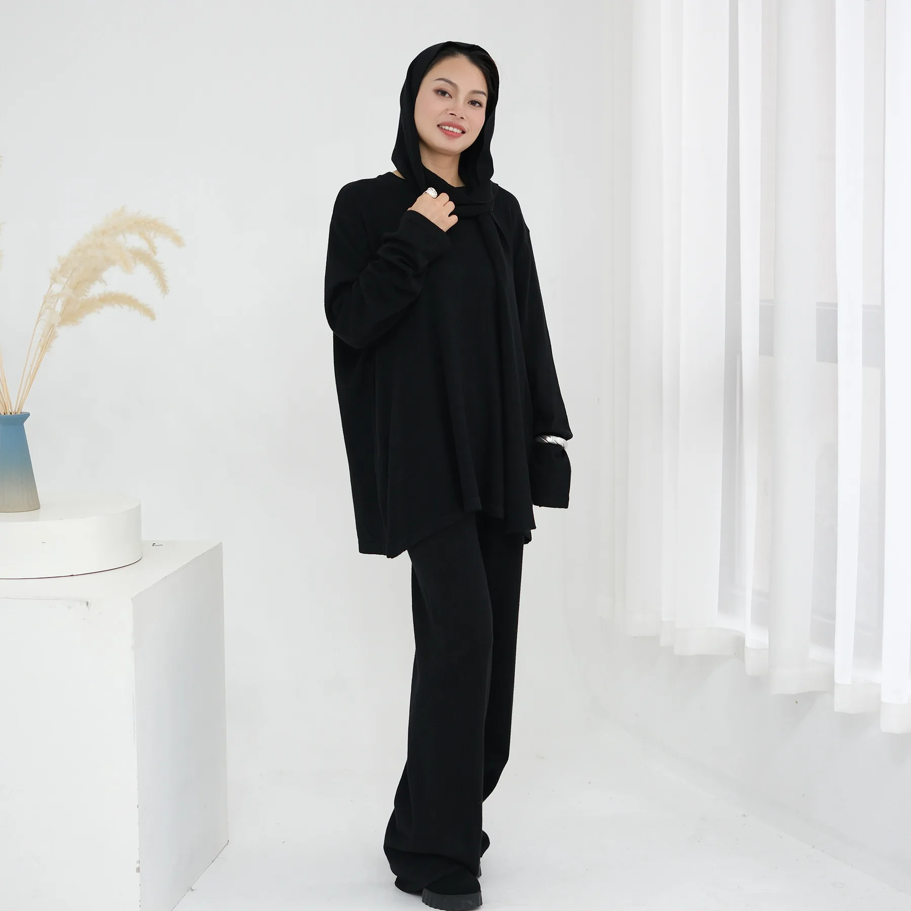 

2 Piece Knit Sets Muslim Abaya Women Hooed Tops+Pants Suits 2026 Eid Ramadan Casual Soild 2pcs Set Jilbab Kebaya Islam Clothing