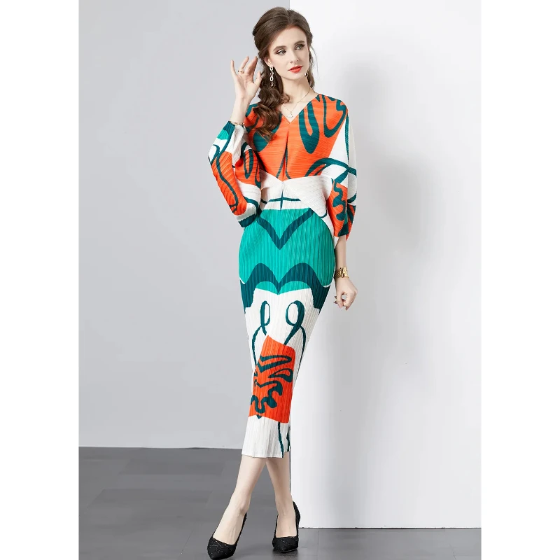 

Miyake Pleated Bat Sleeves Long Dress For Women 2023 New Style Slim And Age Reducing Printing Celebrity Elegant Dress