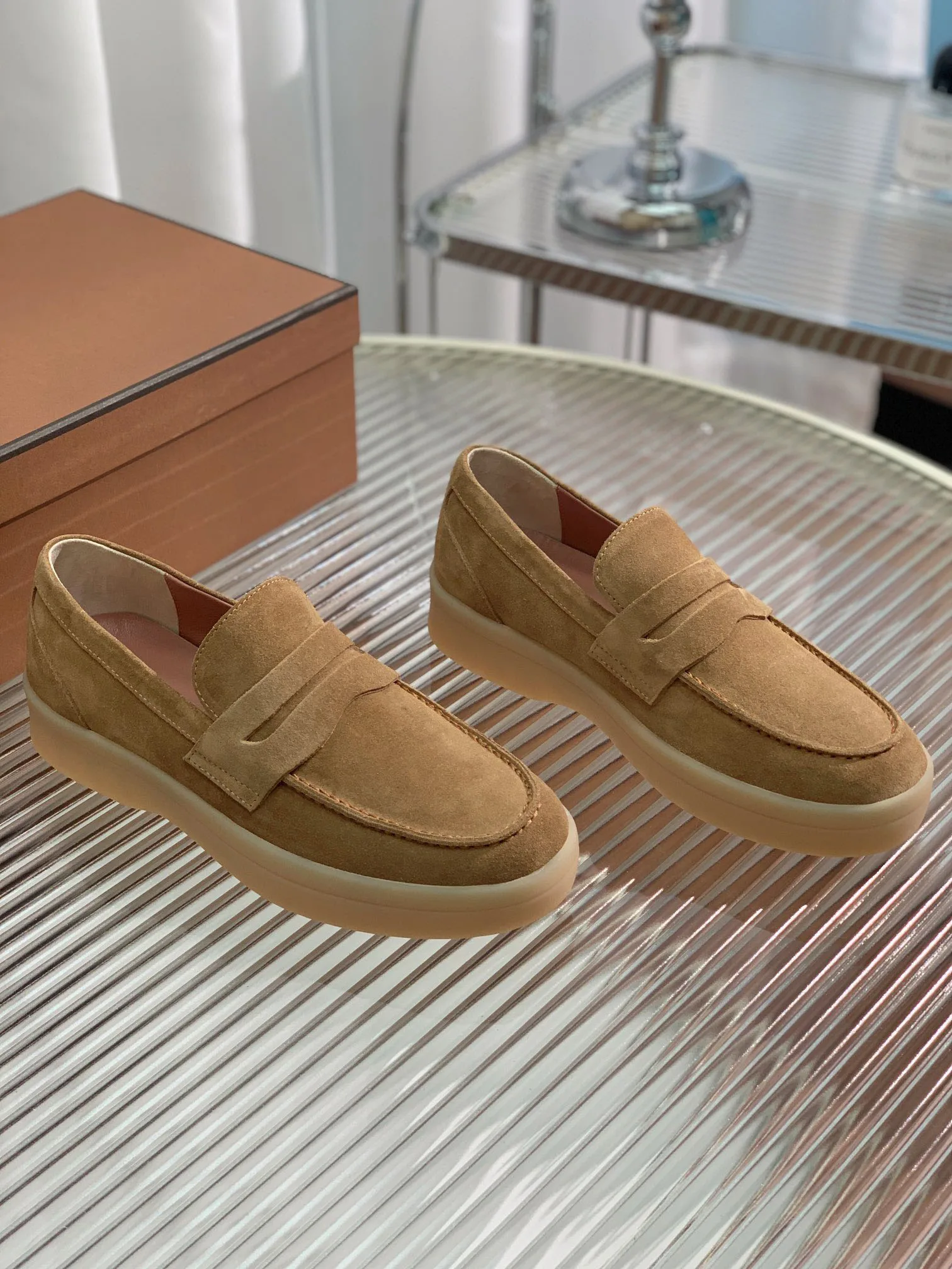 حذاء لو فو الجديد 2025، طراز بسيط، مصنوع من قماش الكشمير مع بطانة من جلد الغنم ومساند للقدمين، مقاسات 35-41 #4