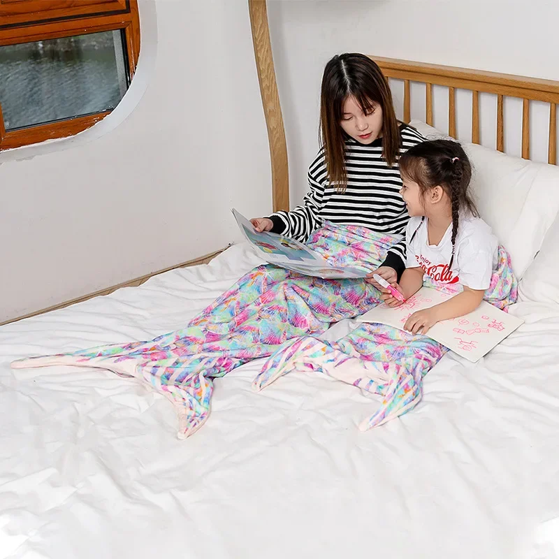 New Flannel Mermaid Blanket Sleeping Blanket Adult Children Universal Mermaid Tail Blanket Children Sleeping Bag Shooting Props