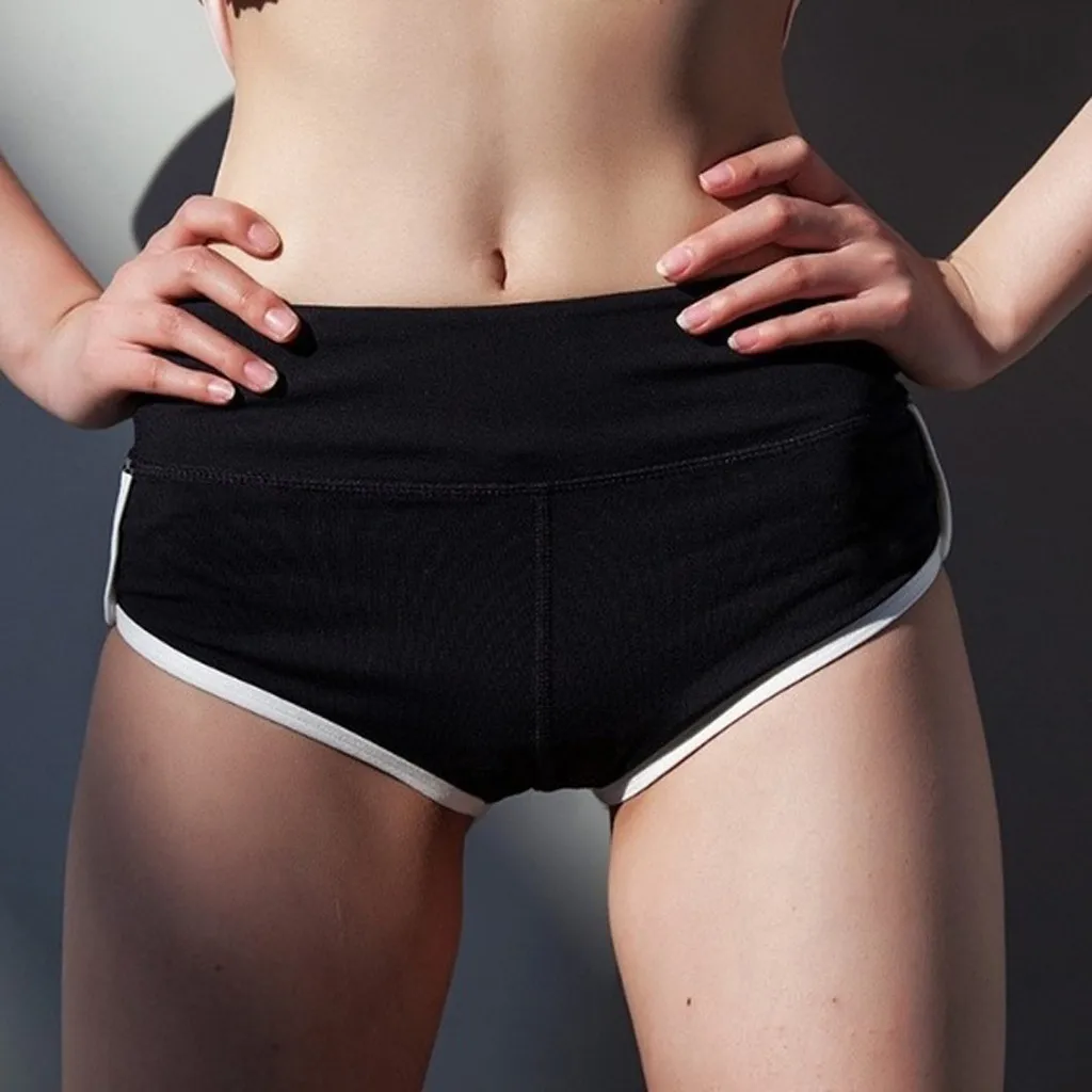 Ladies' Basic and Versatile Solid Color Elastic Band Shorts Comfortable Sports Running Fitness Leisure Yoga Shorts