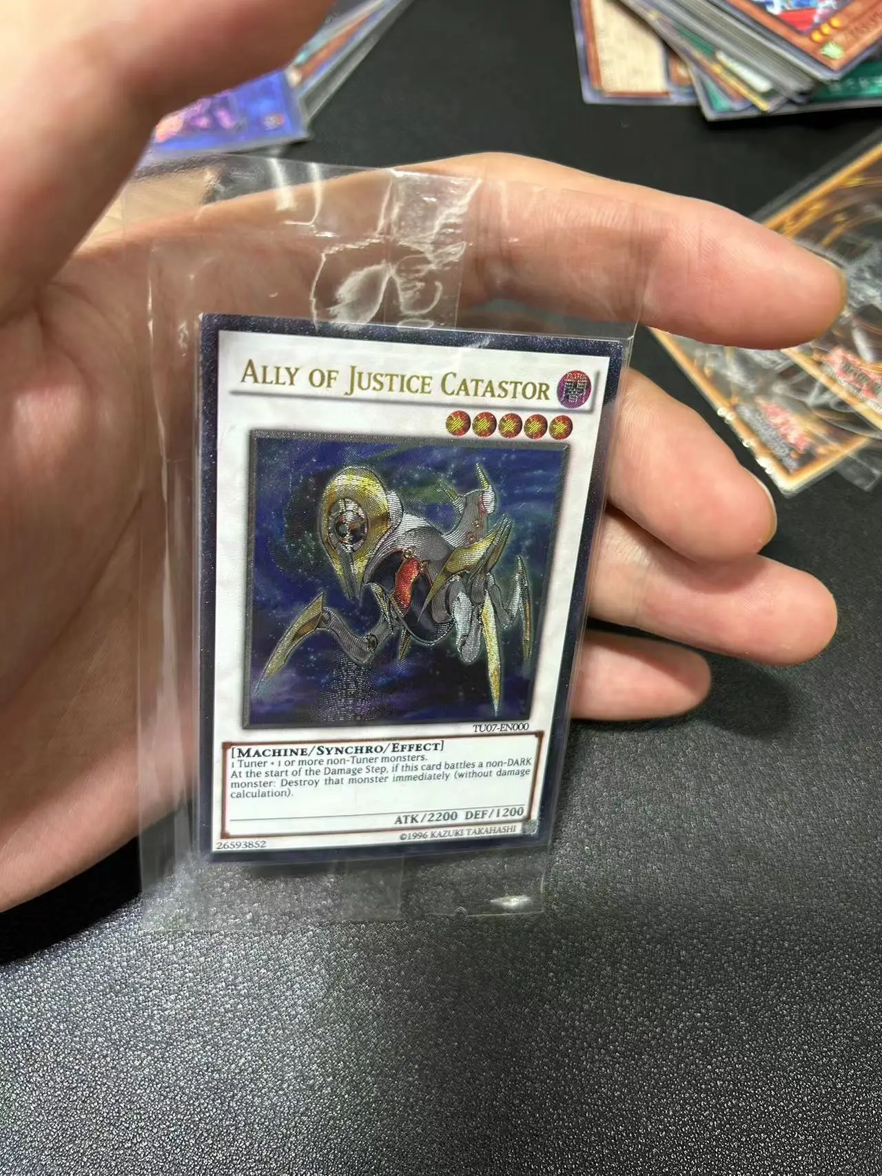 

Yu Gi Oh Ultimate редкий/UTR TCG Элли справедливости Catastor(TU07-EN000) настольная игра на английском языке подарок Коллекционная игрушечная карта (не оригинал)