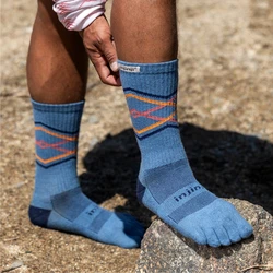 Injinji five-fingered socks long tube thickened outdoor hiking marathon cross-country socks towel bottom .