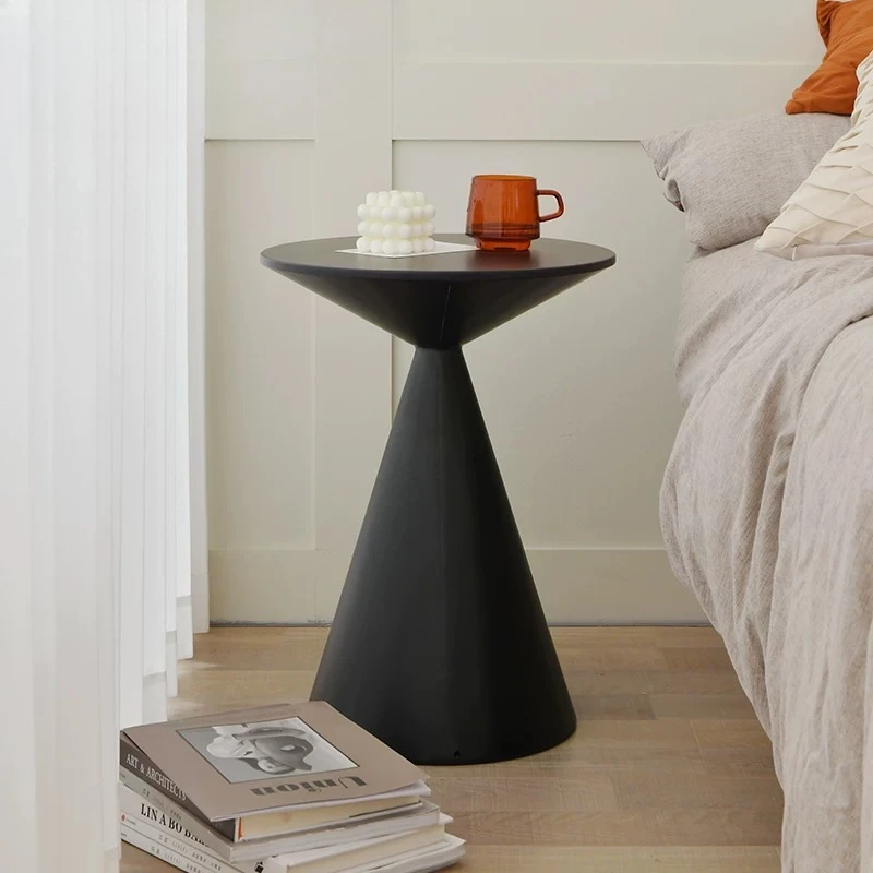 

New High Temperature Baked Paint Iron Nightstand Wear Resistant Easy Clean Cold Damp Proof Modern Small Bedside Cabinet Black