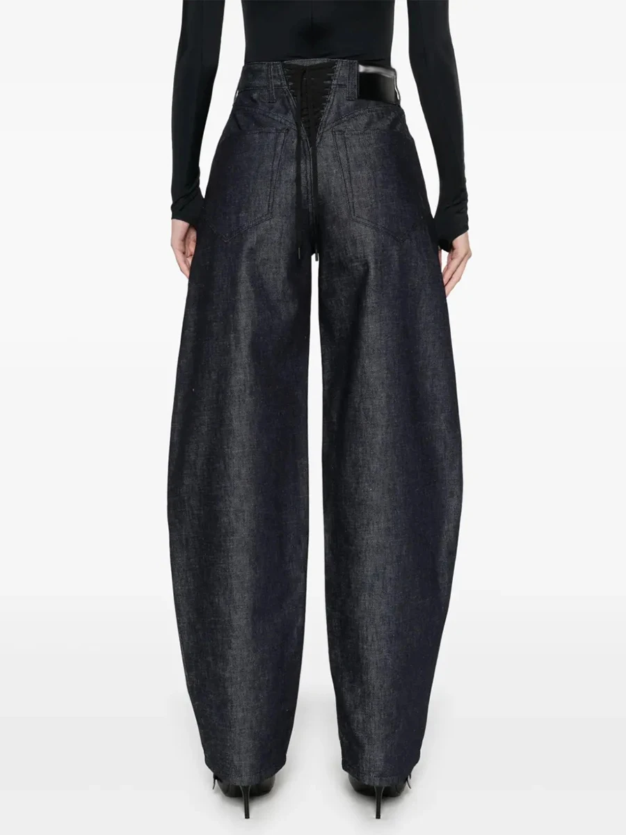 TWOTWINSTYLE Jeans Kasual Berenda Sambungan Longgar Solid untuk Wanita Jeans Temperamen Saku Tambal Sulam Pinggang Tinggi Fashion Wanita Baru