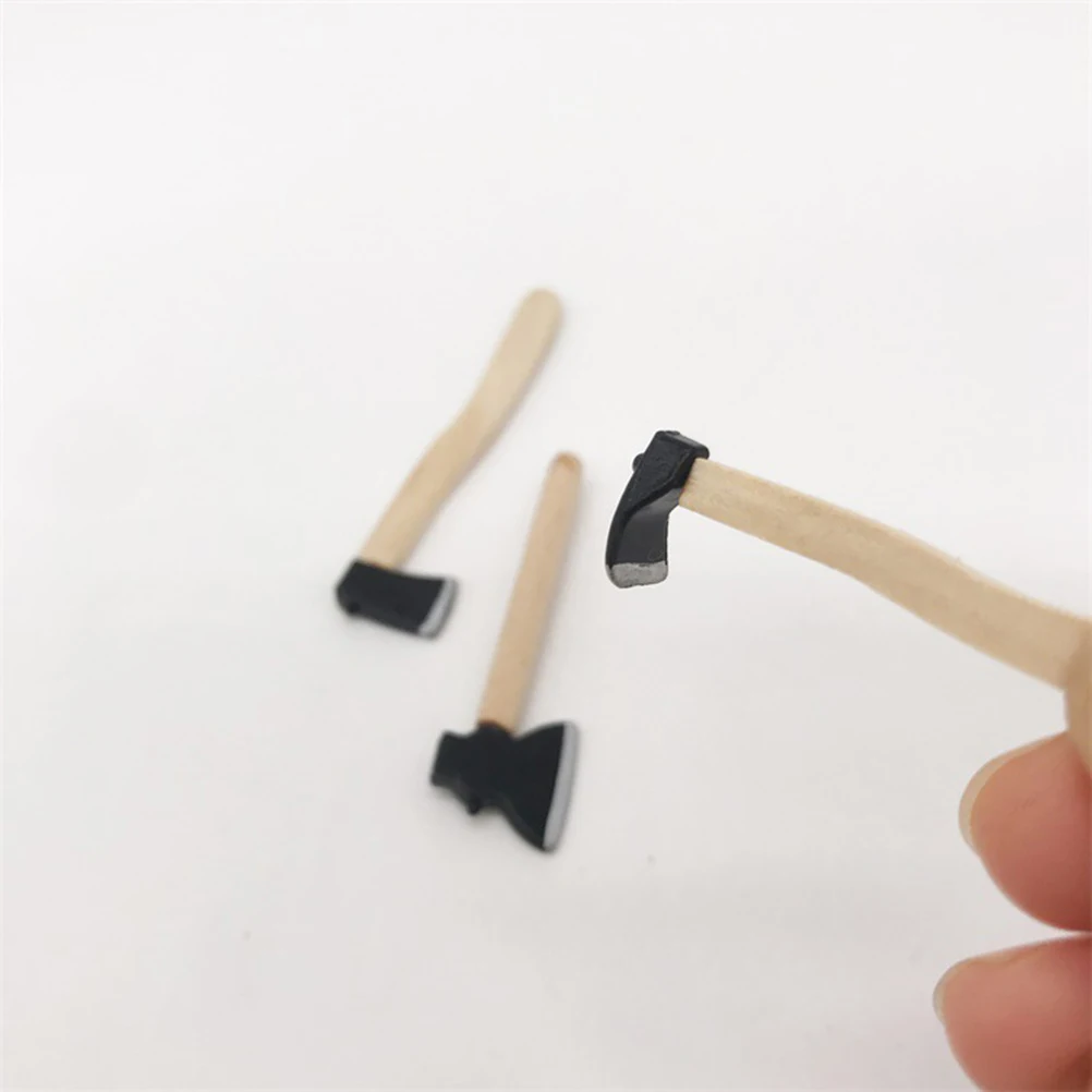 Mini casa de bonecas móveis de madeira em miniatura machado decoração leve seguro crianças quarto arte ferramentas manuais artesanato mini casa