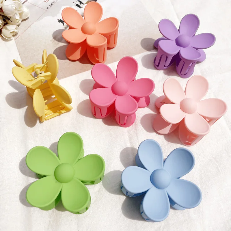 Hot Style Hairclip For Women Large Size Plastic Candy Color Hair Barrettes Claws For Girl Decoration Flower Cute Colorful Clip