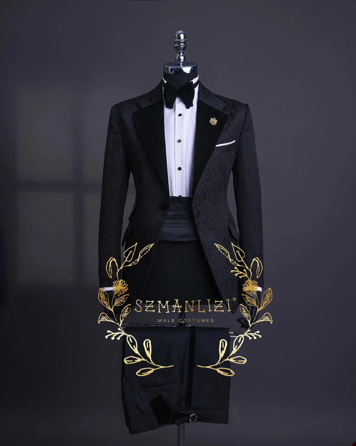 

Formal Black Jacquard Men's Suits Tailored 2 Pieces Blazer Pants Peaked Velvet Lapel One Button Wedding Slim Custom Made