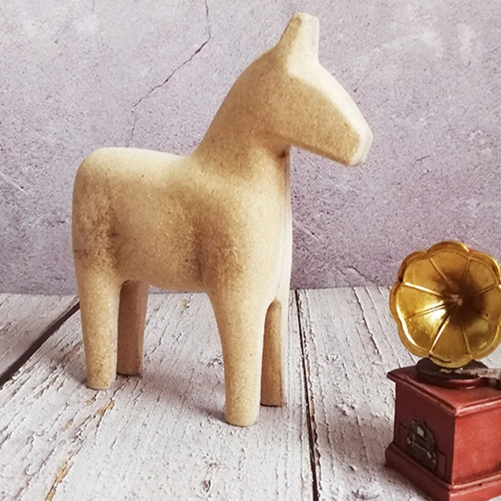 

2Pcs Vintage Style Wooden Horse Statues Carved Wood Animal Decoration for Cozy Home Interior Theme Decor Piece