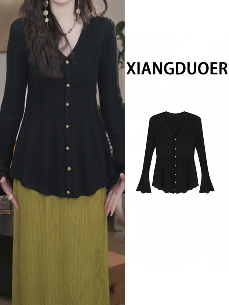 

Элегантная черная трикотажная женская футболка с V-образным вырезом, свободного кроя, с длинным рукавом, весна 2026, повседневный стиль, комфортная, мягкая, средней плотности