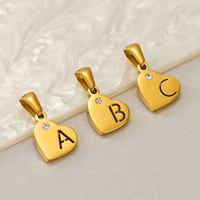 New ins style fashion stainless steel love diamond 26 letter pendant titanium steel peach heart letter accessories for women