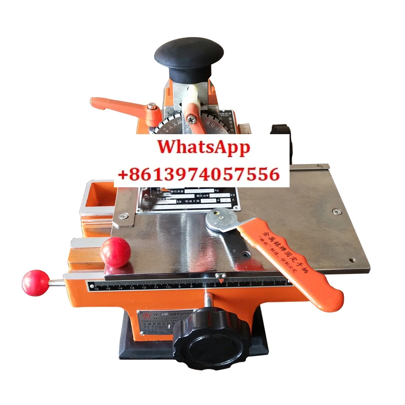 Working in Metal nameplate marking machine, pressure number engraving, small semi-automatic coding machine