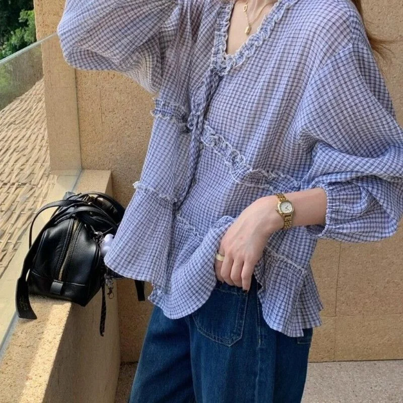 

2025 Loose Blue Plaid Fungus Edge V-neck Shirt for Women Autumn