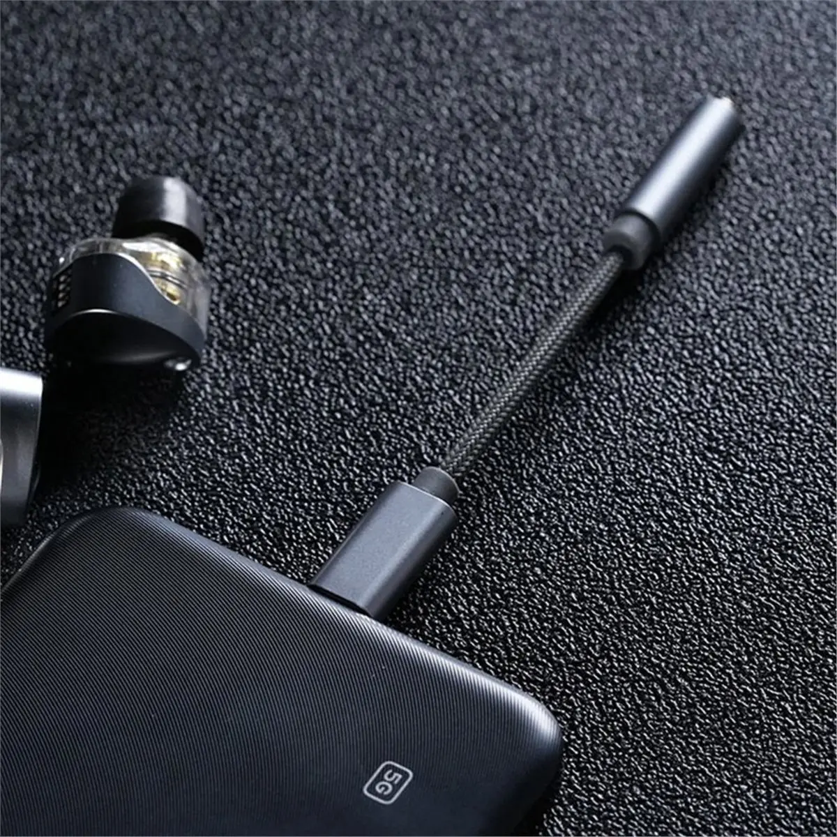 L70A -AM01 Cable Type-C to 3.5mm Audio Adapter Line 32bit/384kHz Hi-Fi + IC Amplifier Dual Chip Earphone Audio Cable