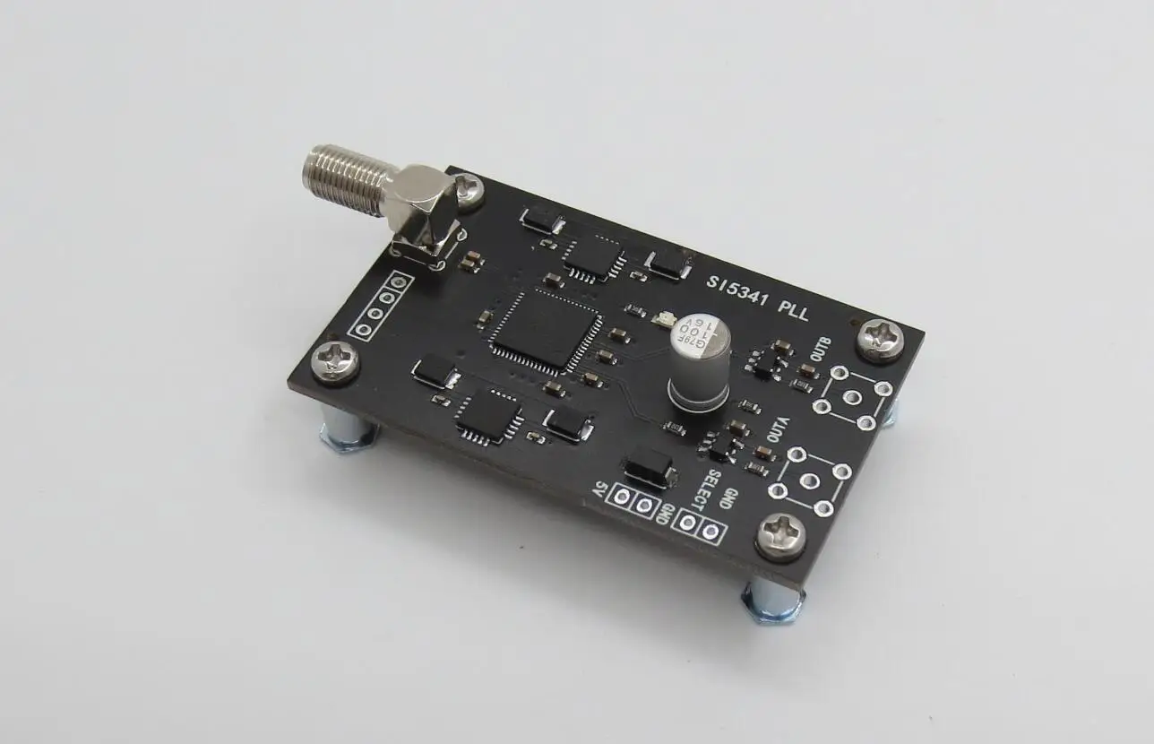 10MHz clock conversion module