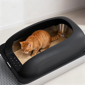 Covered Stainless Steel Litter Box 1
