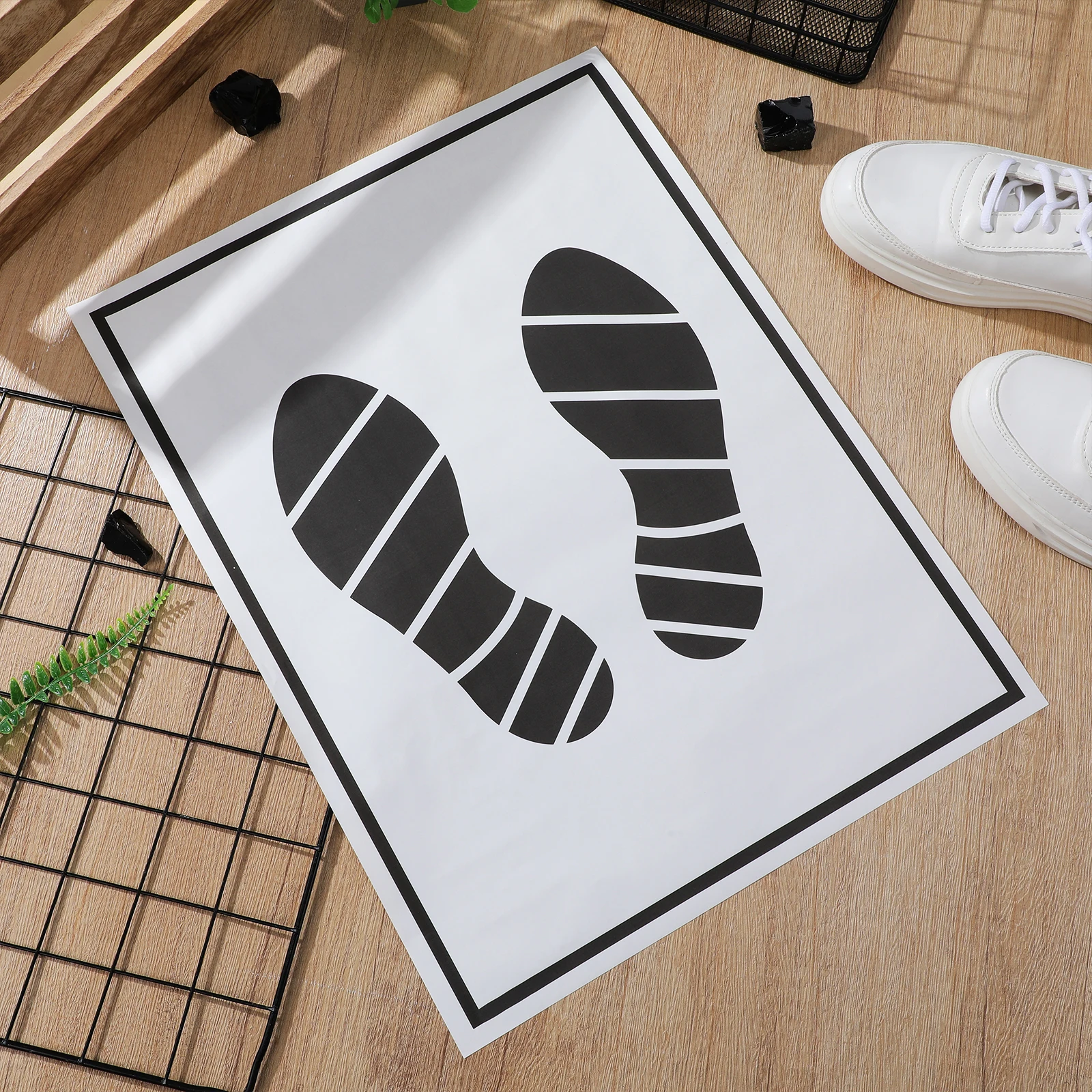 

25 шт. одноразовых бумажных ковриков для автомобиля, защитные коврики для пола, легко носить, необходимые для безопасного вождения