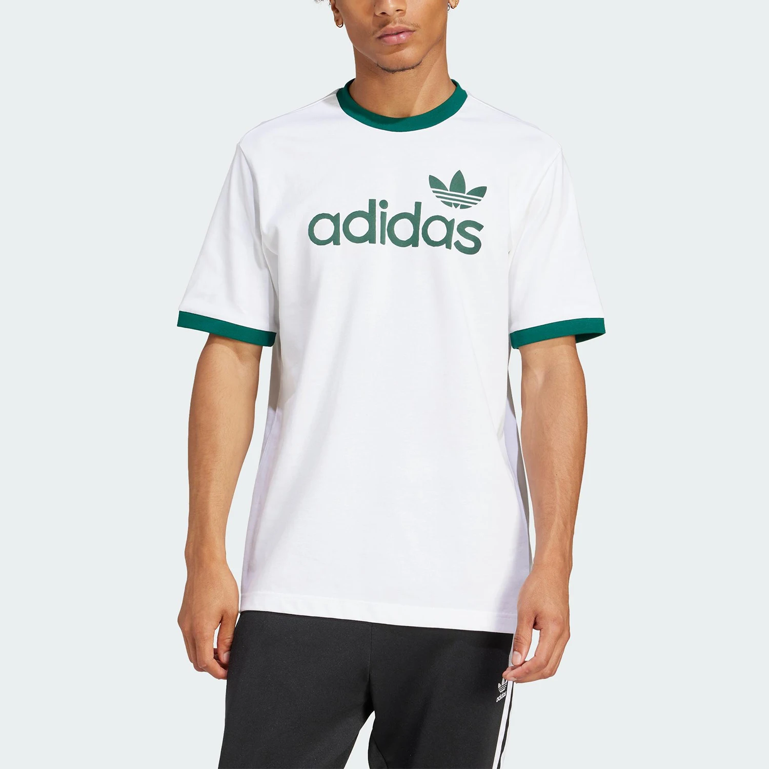 

Официальная мужская свободная дышащая трикотажная футболка Adidas с тремя полосками JC8371