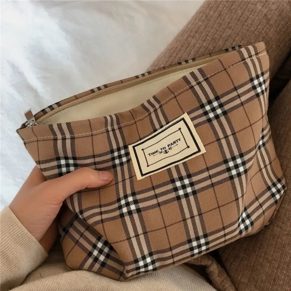 Vintage Coffee Colored Artistic Plaid Handbag, Makeup Bag, Canvas Bag, Hand-held Bag, French British style Versatile Temperament