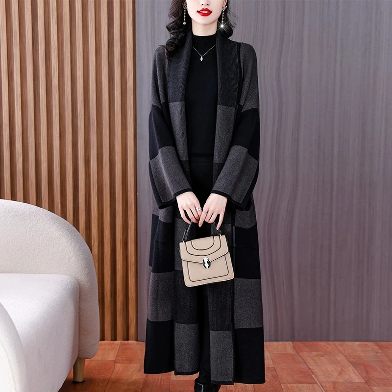 Large Wave Point Long Windbreaker Coat For Women New Spring Autumn Loose Size Lapel Collar Trench Coat Female Casual Outwear 4XL