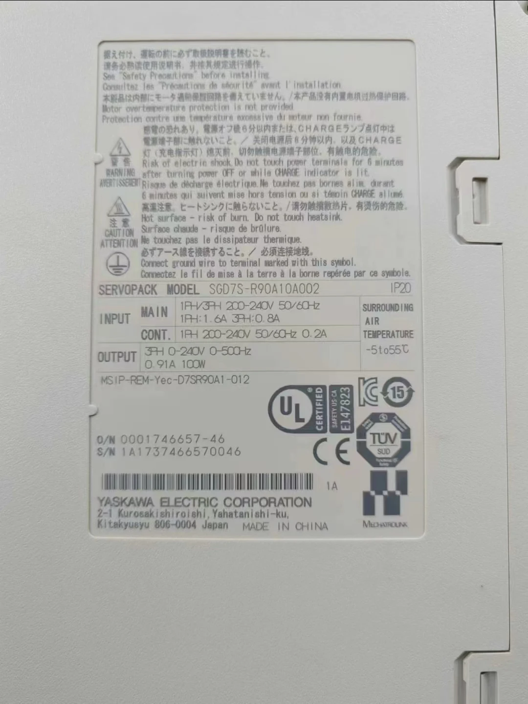 SGD7S-R90A10A002 Used servo drive 100W test function OK