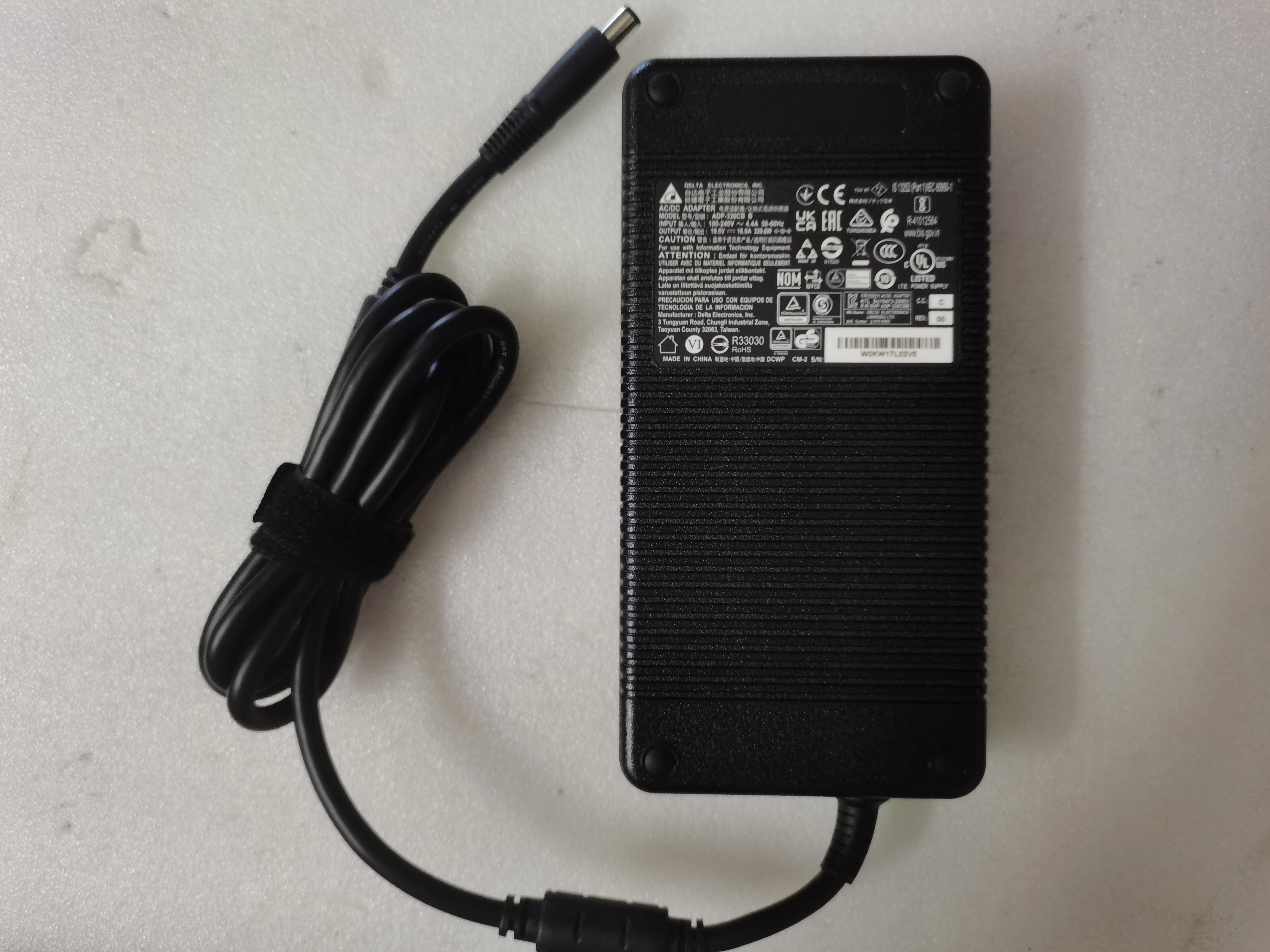 

Original OEM Delta 330W 19.5V 16.9A ADP-330CB B Power Charger for AOC AG274QXM Monitor Adapter Cord New