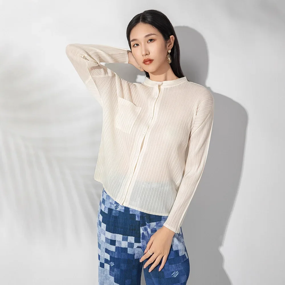 

Miyake Pleated Shirt Slim Pleated Solid Color Jacket Women 2025 Spring and Autumn New Drape Long-sleeved Wrinkle Shirt Clothing