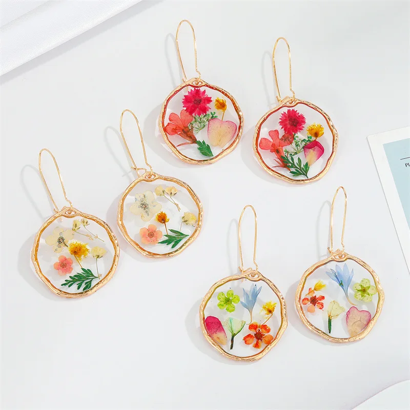 Dried Flower Earrings Women Fashion Colorful Real Floral Earrings Creative Resin Epoxy Immortal Flower Earrings Jewelry