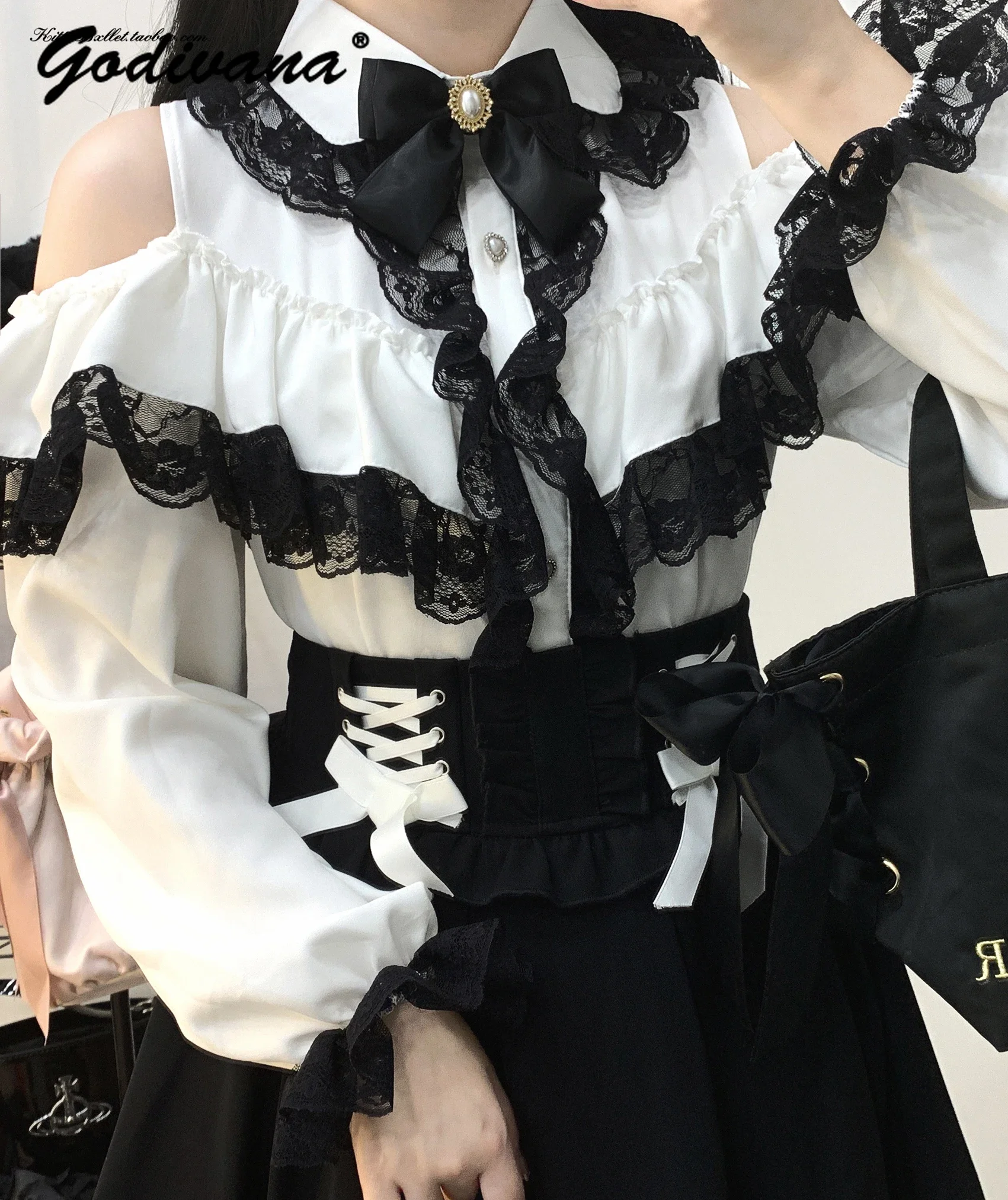 Blusa de manga larga con hombros descubiertos de encaje de doble capa de estilo japonés para niñas, camisa Lolita dulce, Blusas sueltas