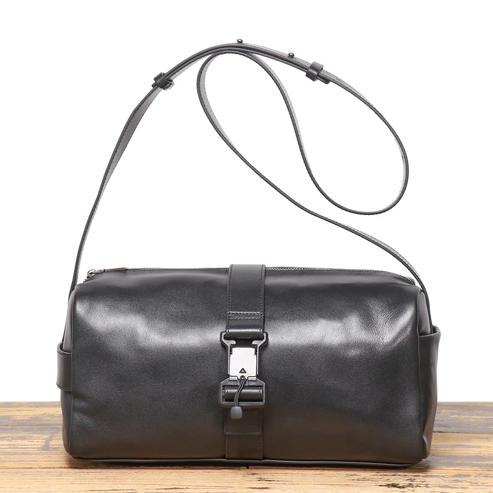 

New men's leather shoulder backpack first layer cowhide messenger travel large capacity fitness bag retro fashion simple versati