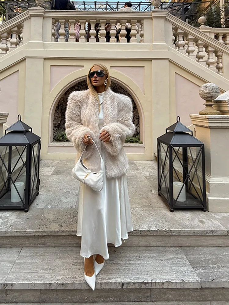 Elegant Women Shoulder Padded Middle Length Coat Faux Fur Long Sleeve V-Neck Thick Jacket 2025 Chic New Luxury Party Outerwear