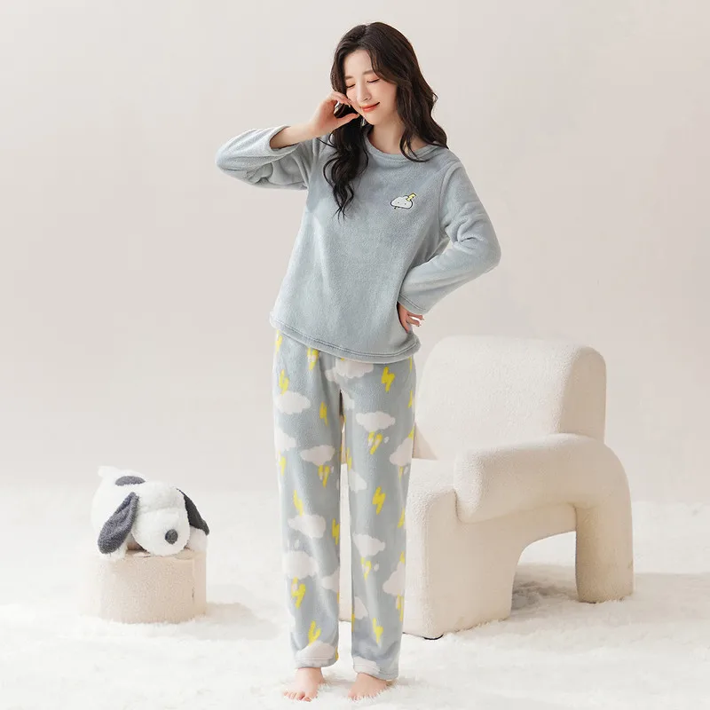 Women's Light Warm Flannel Pajama Set, Autumn Winter Long‑Sleeve Skin‑Friendly Wear‑Outable Youthful Ladies Loungewear Suit